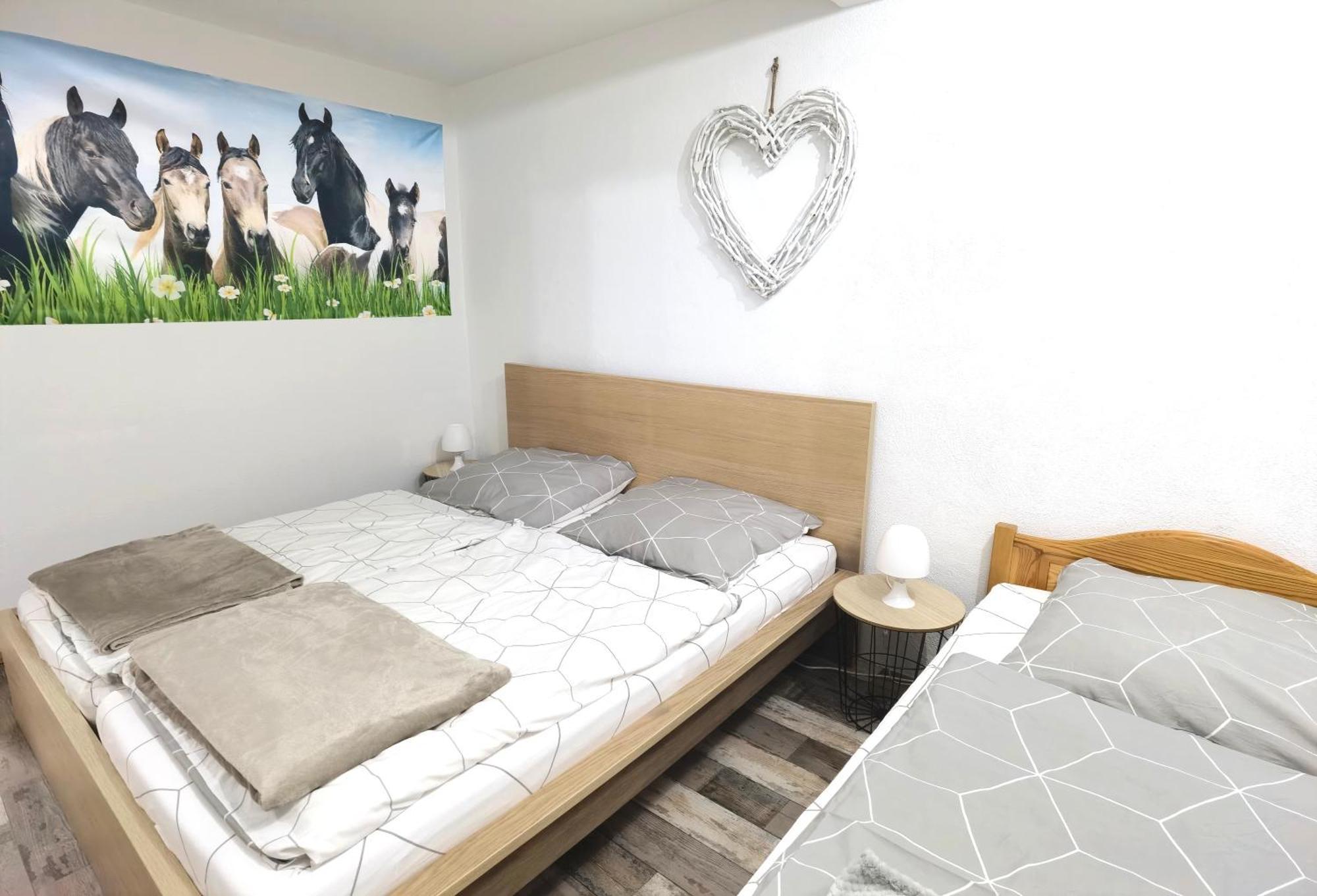 Ferienwohnung - Appartement "Painted Horse" Im Herzen Des Pfaelzer Waldes Reichenbach-Steegen Extérieur photo